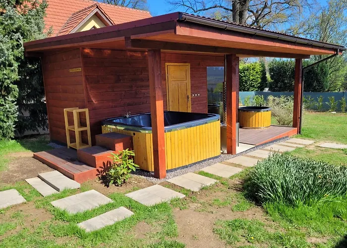 Apartement U Jedrusia W Ogrodzie